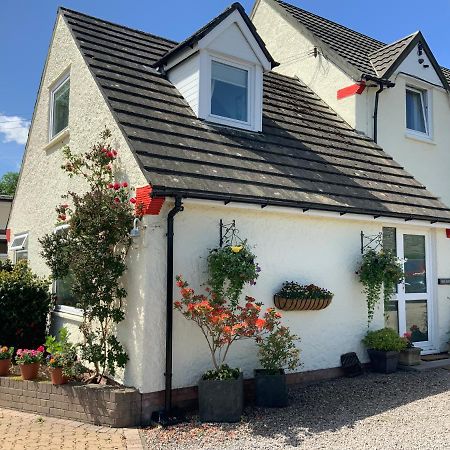 Llanwenarth Cottage A Beautiful Place To Just Be. Abergavenny Exterior photo