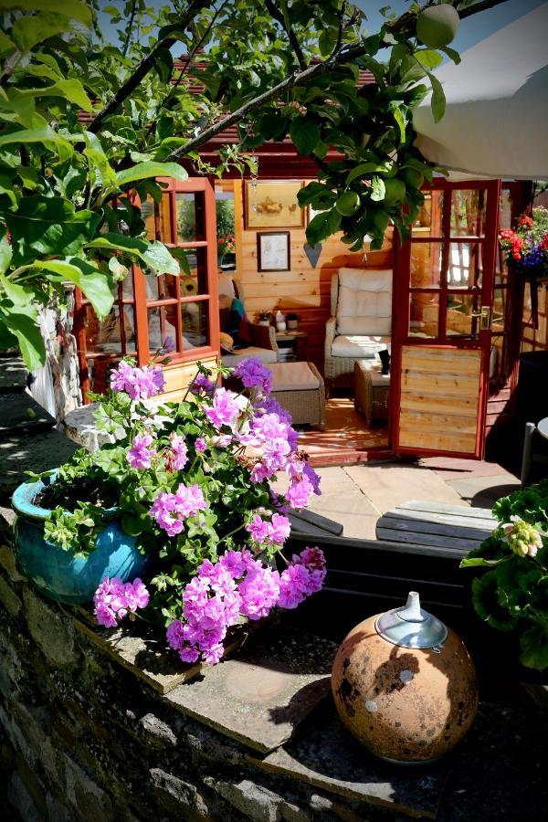 Llanwenarth Cottage A Beautiful Place To Just Be. Abergavenny Exterior photo