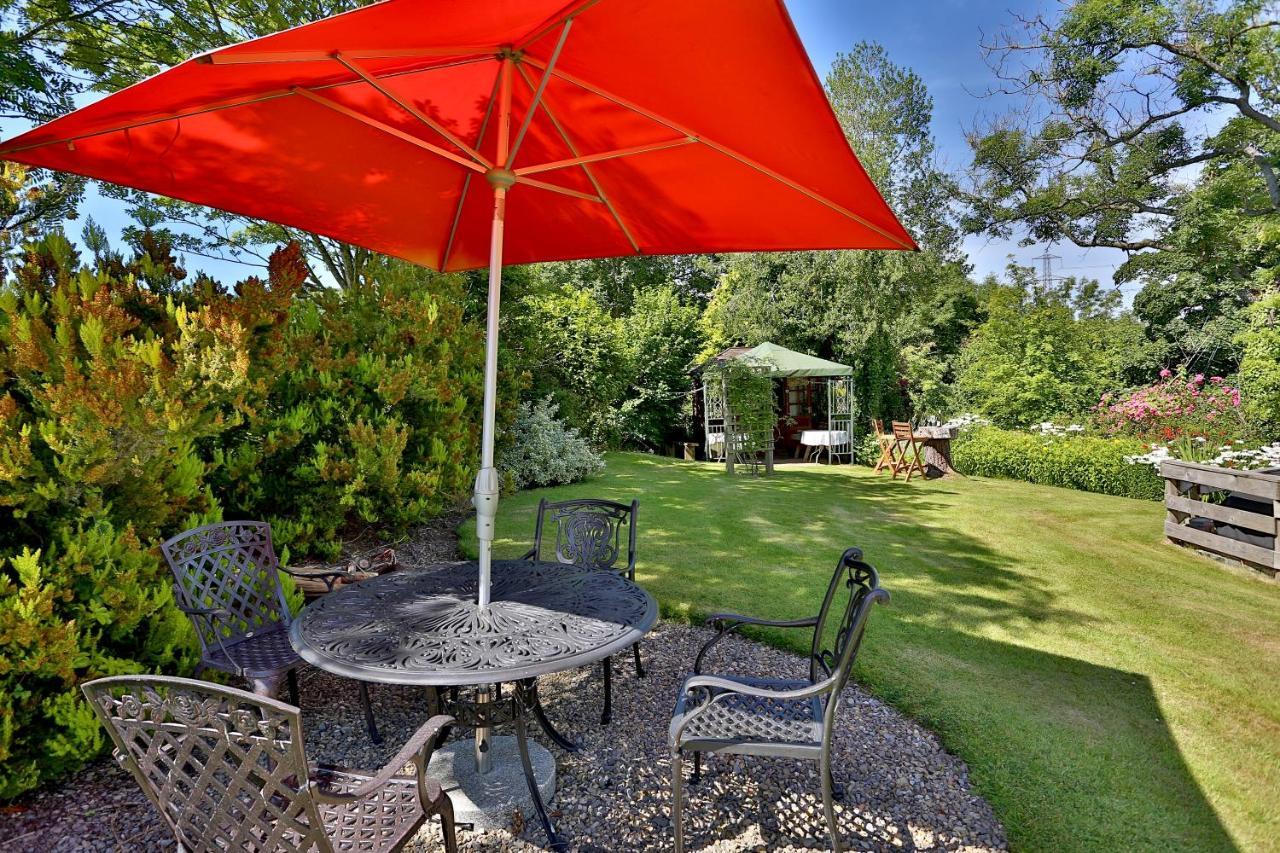 Llanwenarth Cottage A Beautiful Place To Just Be. Abergavenny Exterior photo